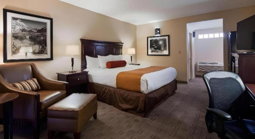 เบสต์เวสเทิร์น ฟรอนเทียร์ โมเทล Hotel โลนไพน์ ภายนอก รูปภาพ