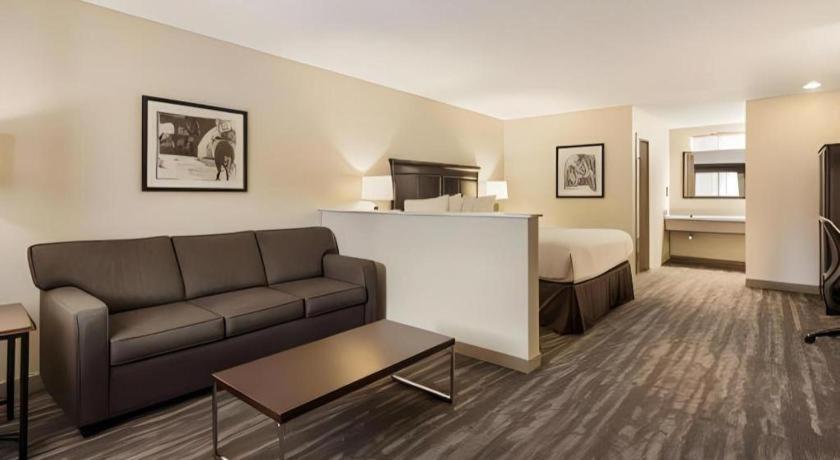 เบสต์เวสเทิร์น ฟรอนเทียร์ โมเทล Hotel โลนไพน์ ภายนอก รูปภาพ